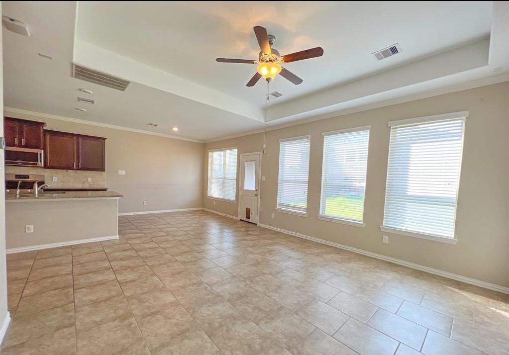 12714 Sweet Root Lane, Humble, Texas image 9