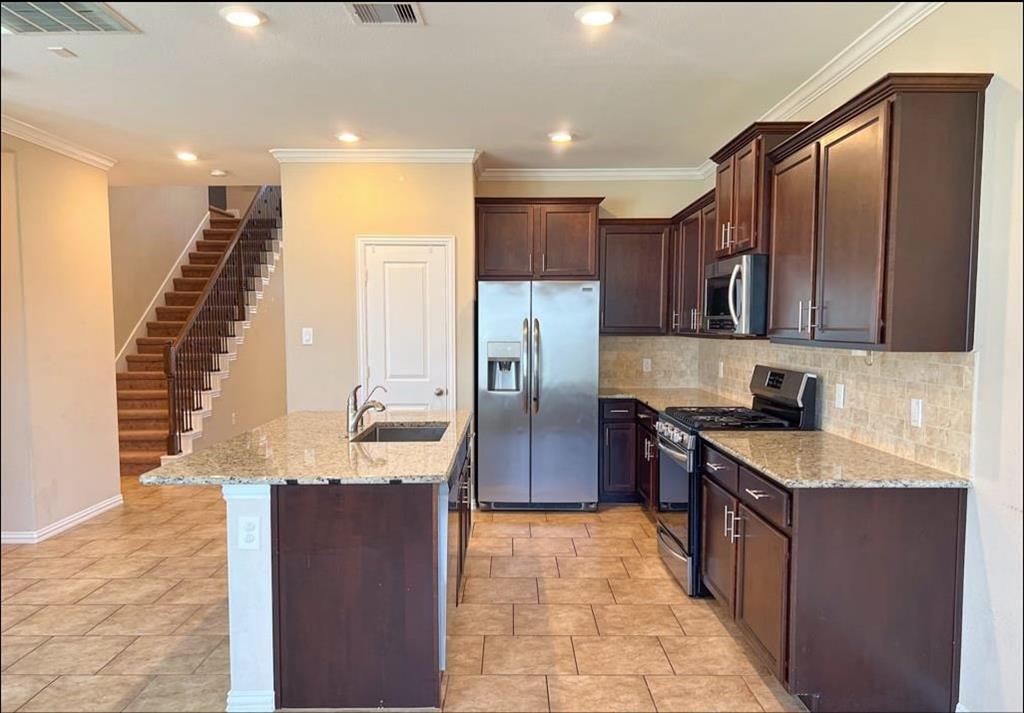 12714 Sweet Root Lane, Humble, Texas image 4