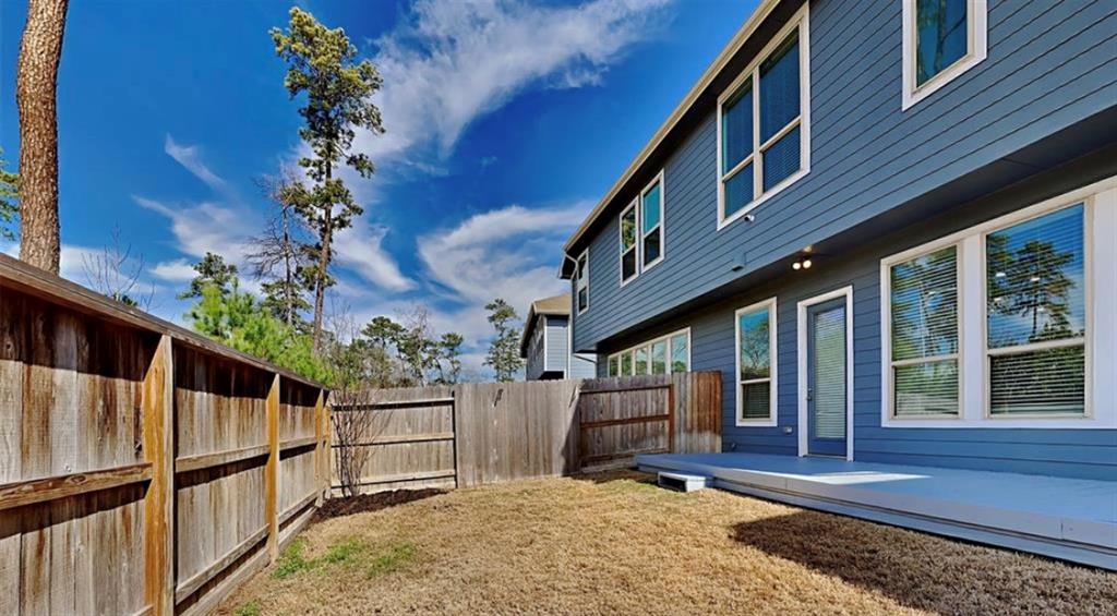 598 Dry Fork Lane, Conroe, Texas image 18