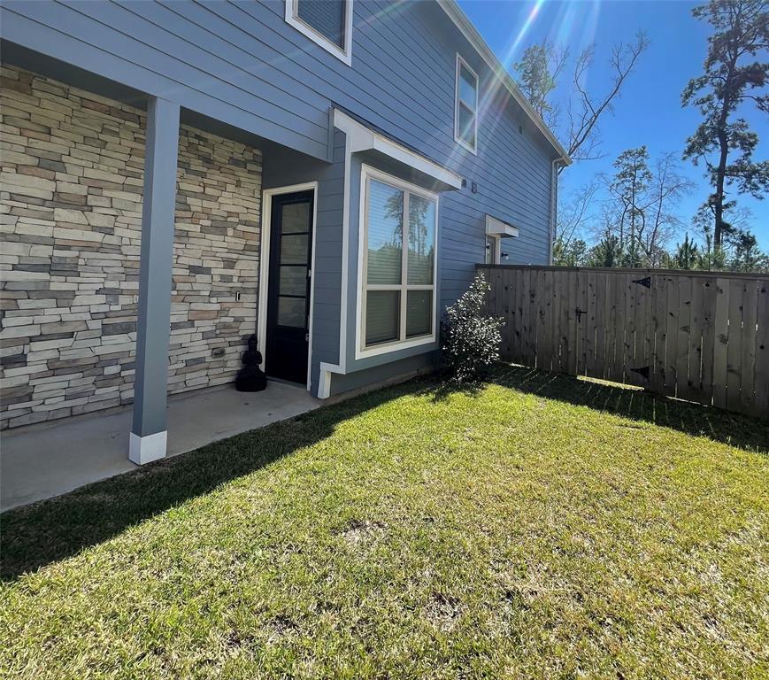 598 Dry Fork Lane, Conroe, Texas image 5