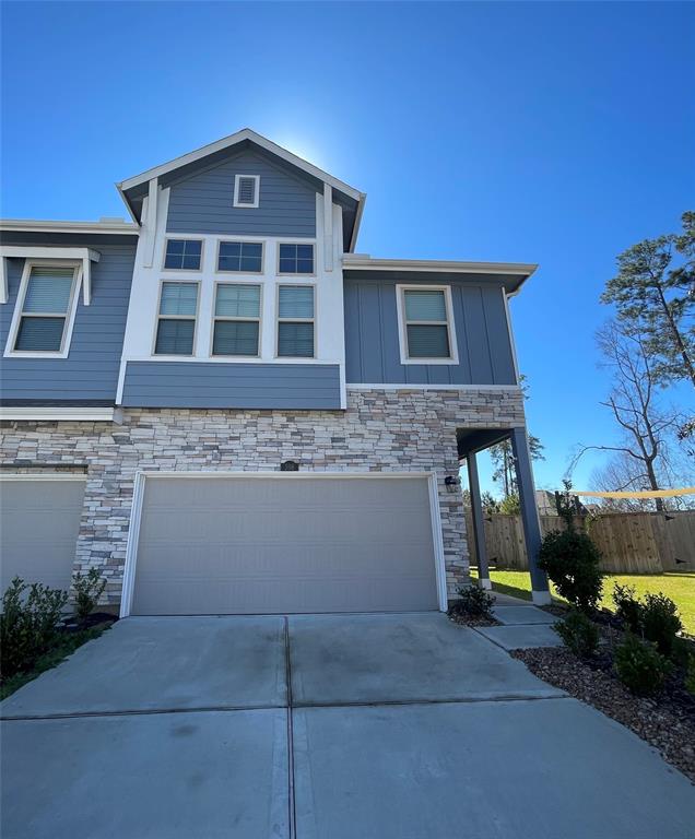 598 Dry Fork Lane, Conroe, Texas image 2
