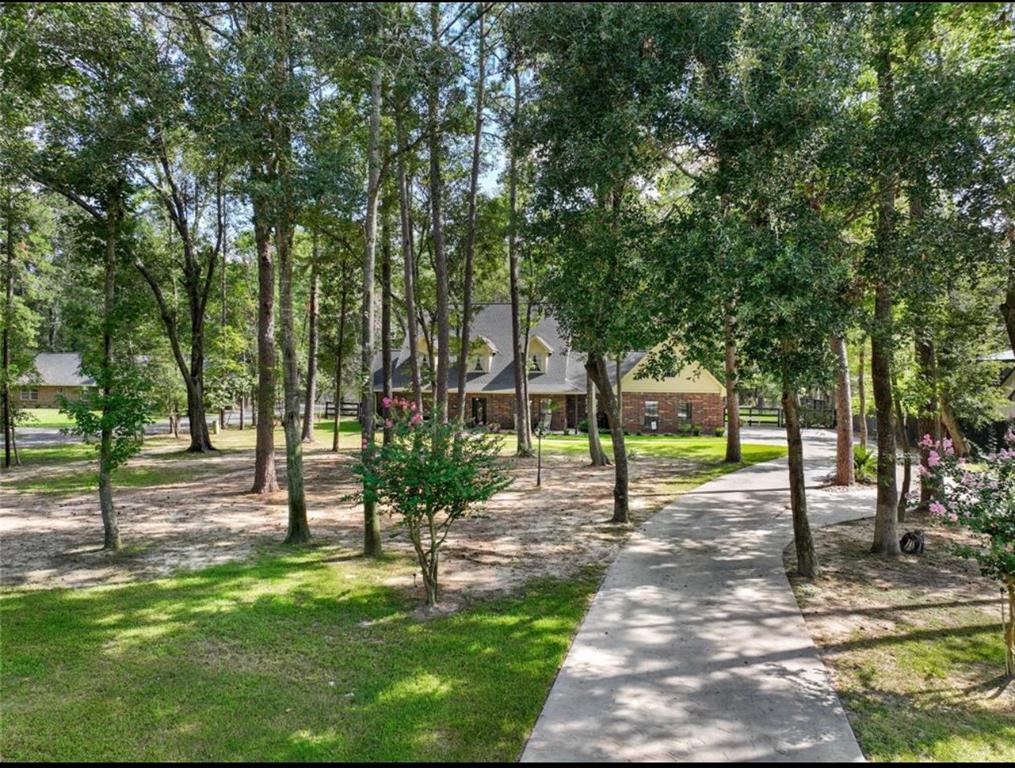 415 Lago Trace Drive, Huffman, Texas image 27