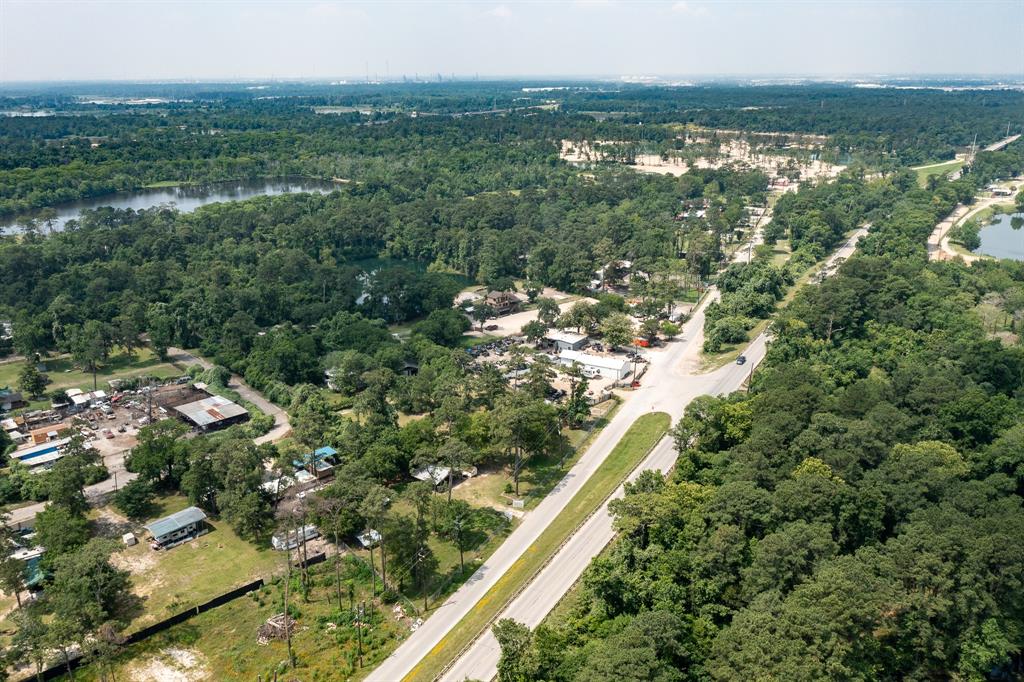 1421 Gulf Pump Road, Crosby, Texas image 14
