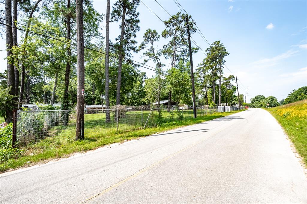 1421 Gulf Pump Road, Crosby, Texas image 19