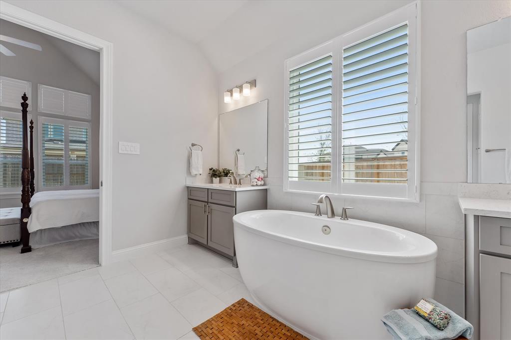 25002 Ryleigh Cove Circle, Tomball, Texas image 25