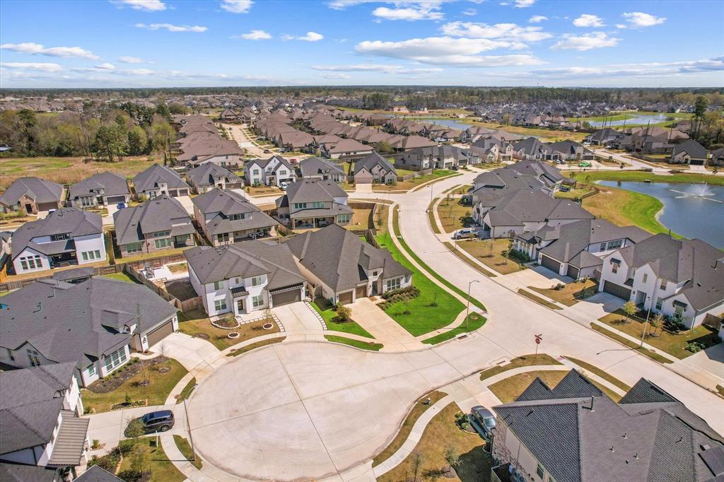 25002 Ryleigh Cove Circle, Tomball, Texas image 40