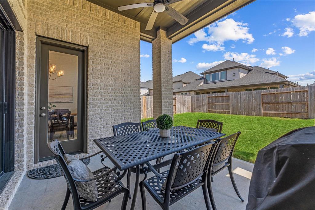 25002 Ryleigh Cove Circle, Tomball, Texas image 38