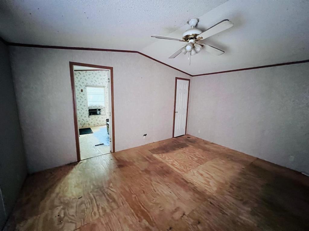 1207 Ivanhoe Estates Drive, Ivanhoe, Texas image 16
