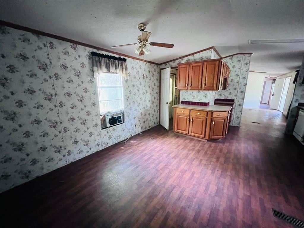 1207 Ivanhoe Estates Drive, Ivanhoe, Texas image 10