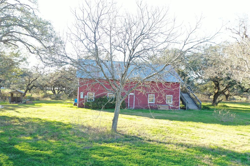 43 Cattle Drive Drive, Bay City, Texas image 8