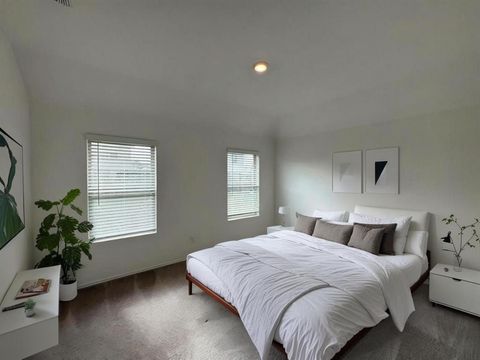 A home in Rosharon