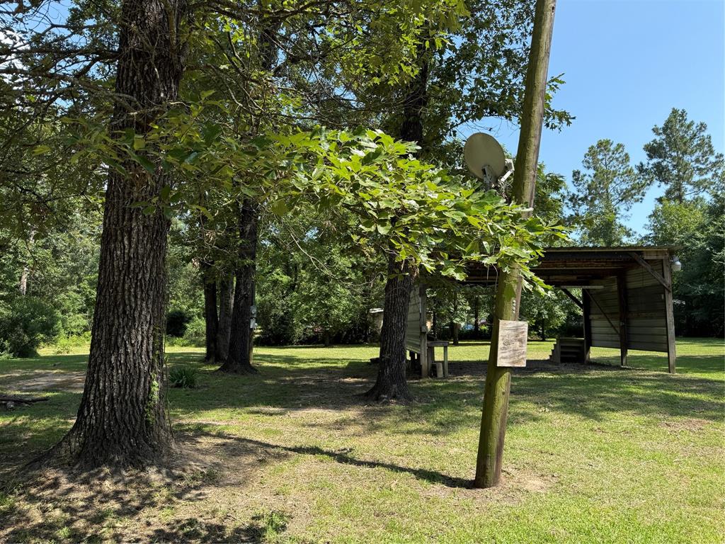 230 Hideout Circle, Livingston, Texas image 6