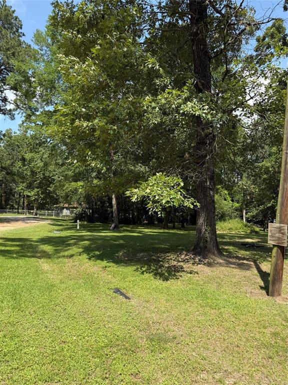 230 Hideout Circle, Livingston, Texas image 11