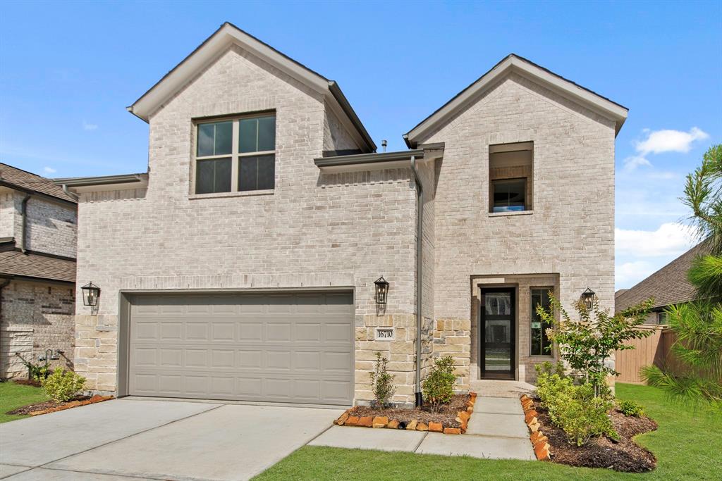 16710 Yaklin Meadow Court, Humble, Texas image 1