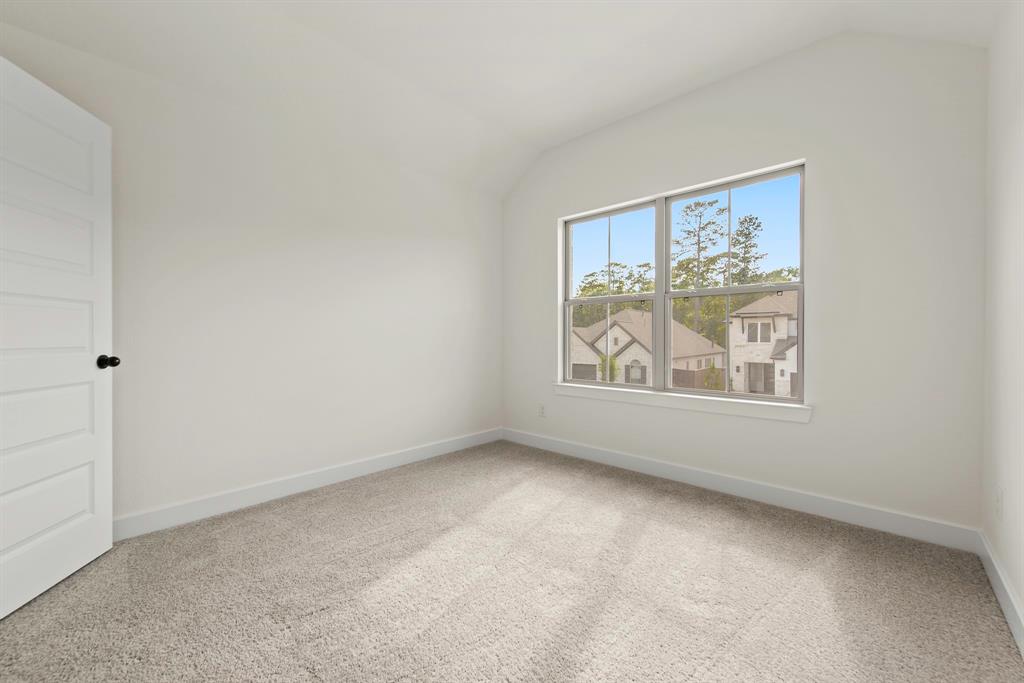 16710 Yaklin Meadow Court, Humble, Texas image 13
