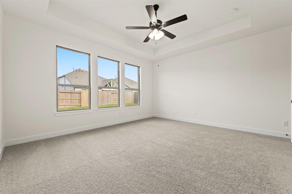 16710 Yaklin Meadow Court, Humble, Texas image 9