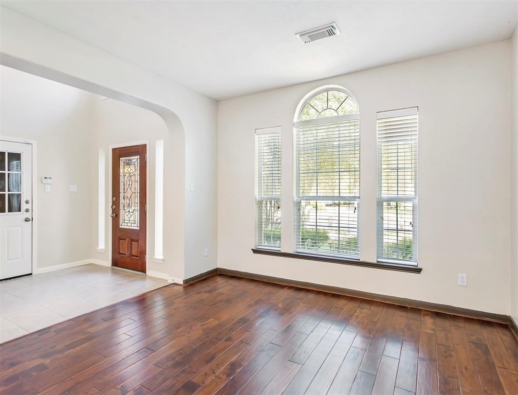 23931 Clover Trail