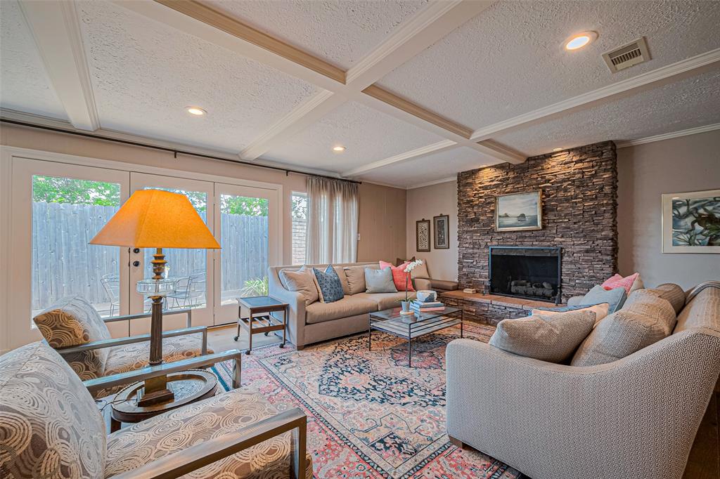 830 Pinesap Drive