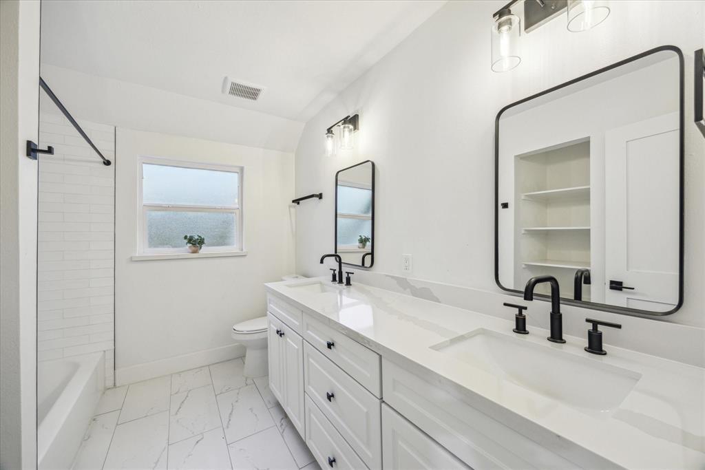 2318 Pomeran Drive, Houston, Texas image 15
