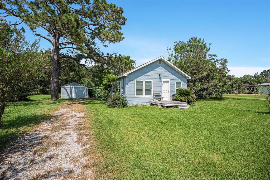 7506 2nd Street, Hitchcock, Texas image 16