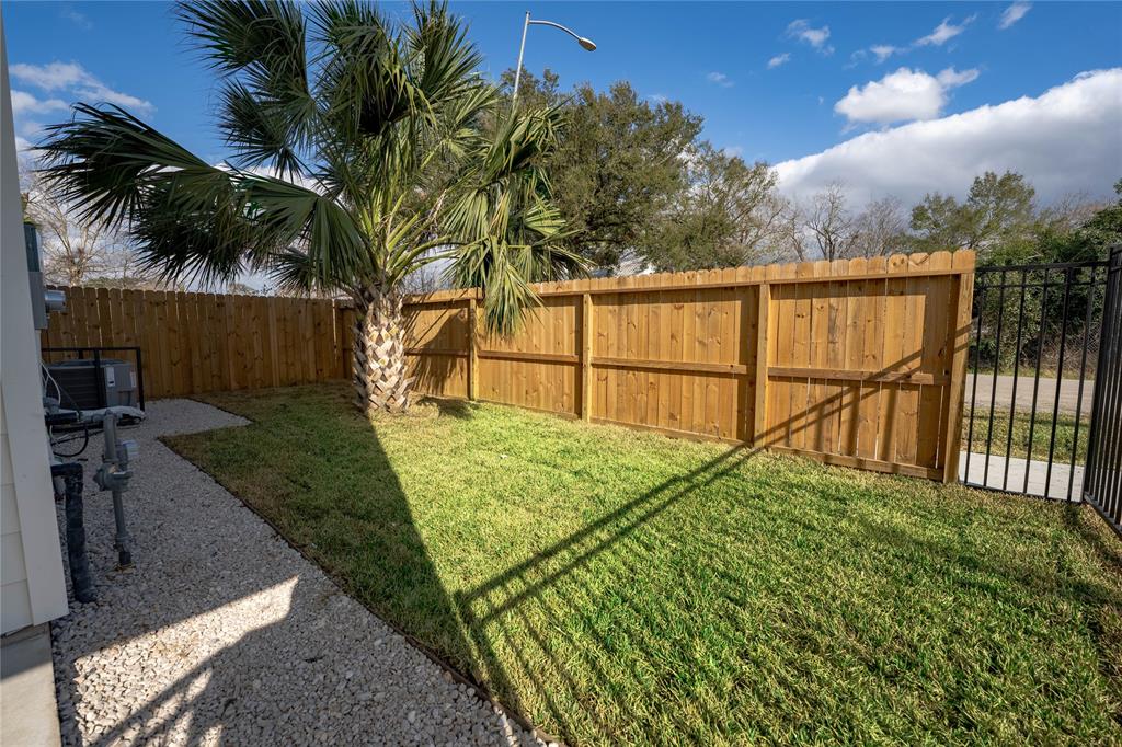 4111 Dreyfus Street, Houston, Texas image 4