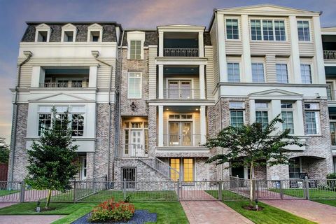 Townhouse in Southside Place TX 21 Crain Square Boulevard.jpg