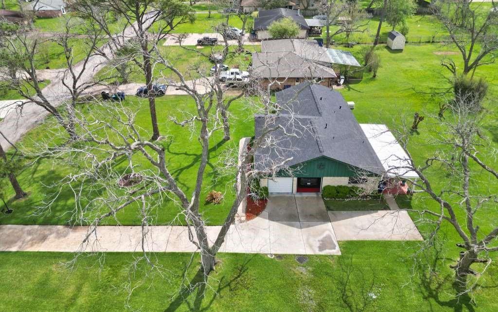 1009 Western Avenue, Angleton, Texas image 43