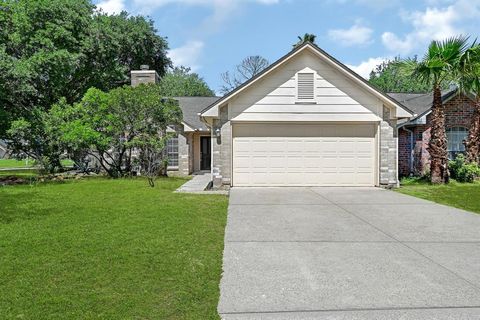 Single Family Residence in Houston TX 12918 Sandri Lane.jpg