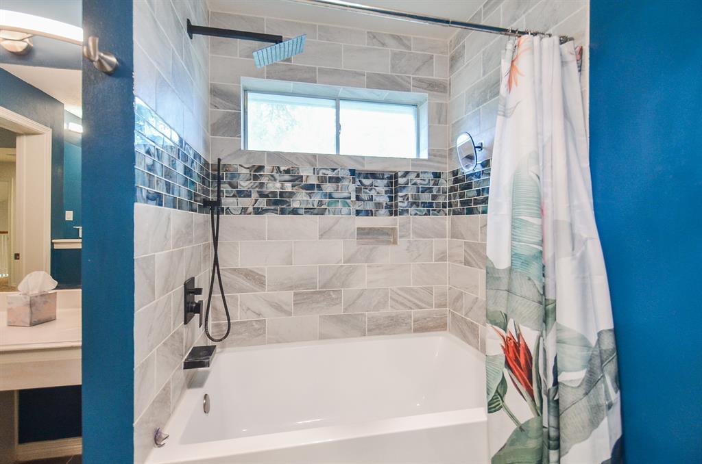 12902 Park Forest Trail, Cypress, Texas image 37