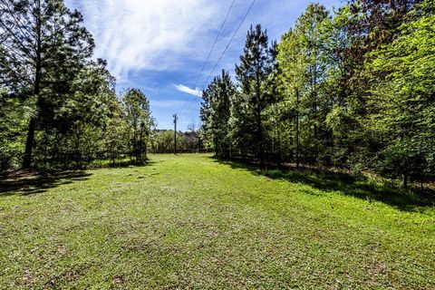 Single Family Residence in Point Blank TX 200 Trott Lane 41.jpg