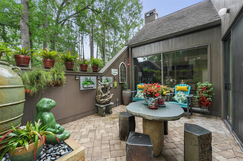 115 Litchfield Lane, Houston, Texas image 14
