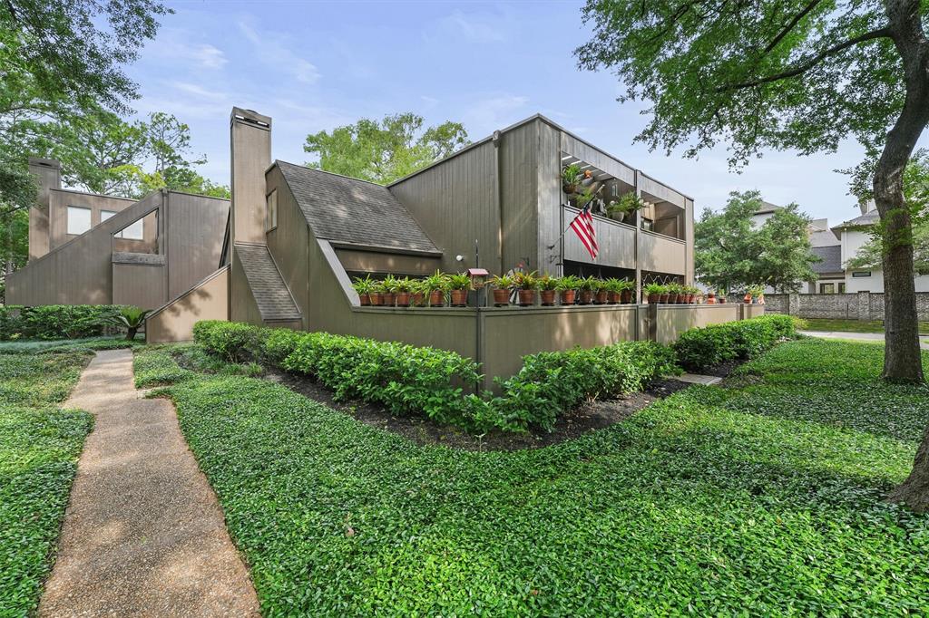 115 Litchfield Lane, Houston, Texas image 3