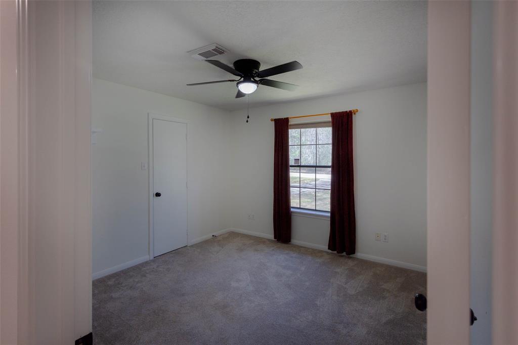 33507 Cripple Creek Farms Drive, Pinehurst, Texas image 8