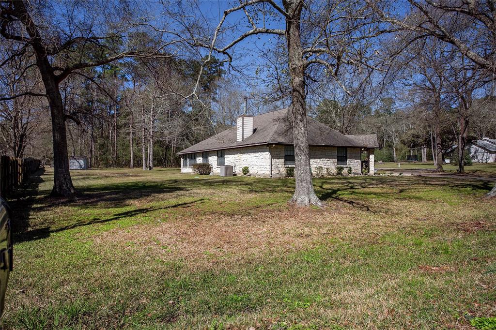 33507 Cripple Creek Farms Drive, Pinehurst, Texas image 14