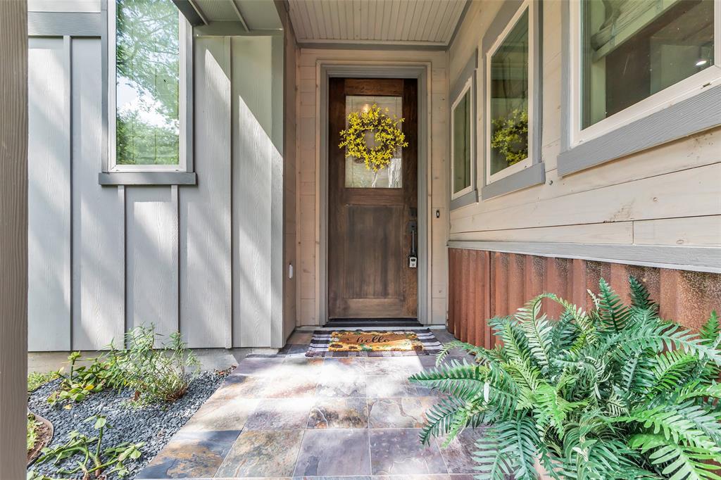 10 Hunters Creek Drive