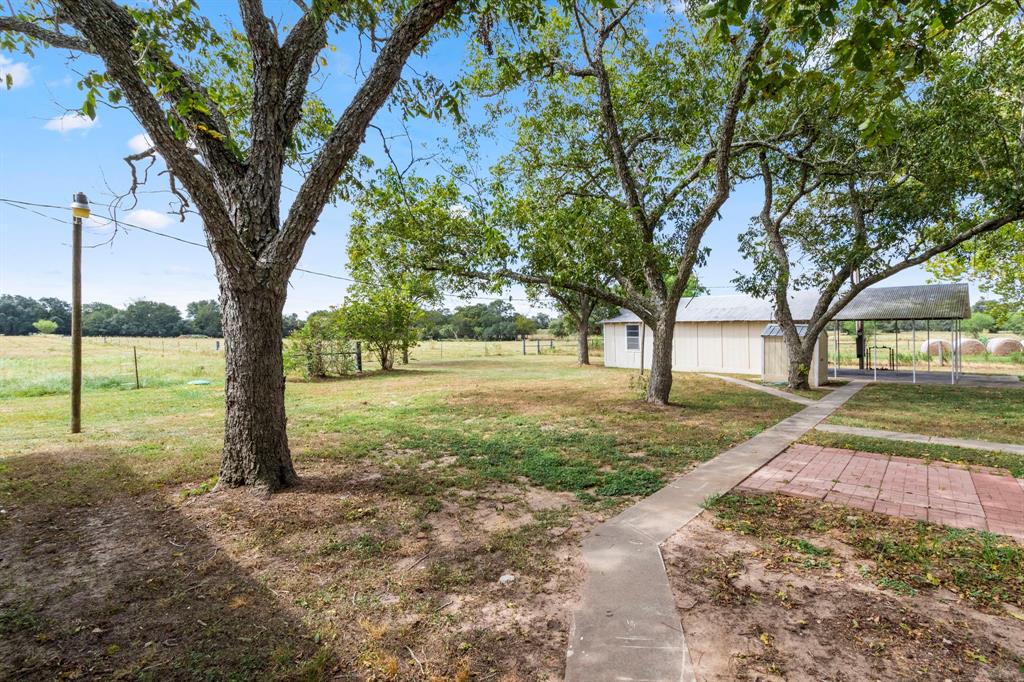 1868 Cr 218 Rd, Weimar, Texas image 36