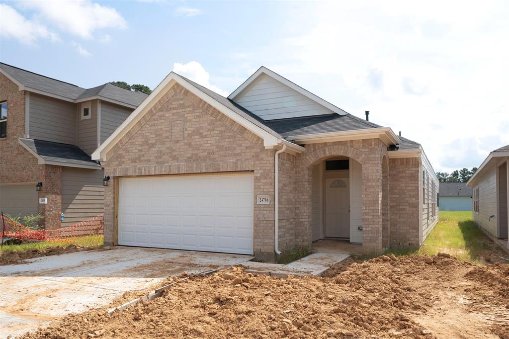 24706 Stablewood Forest Court, Huffman, Texas image 4