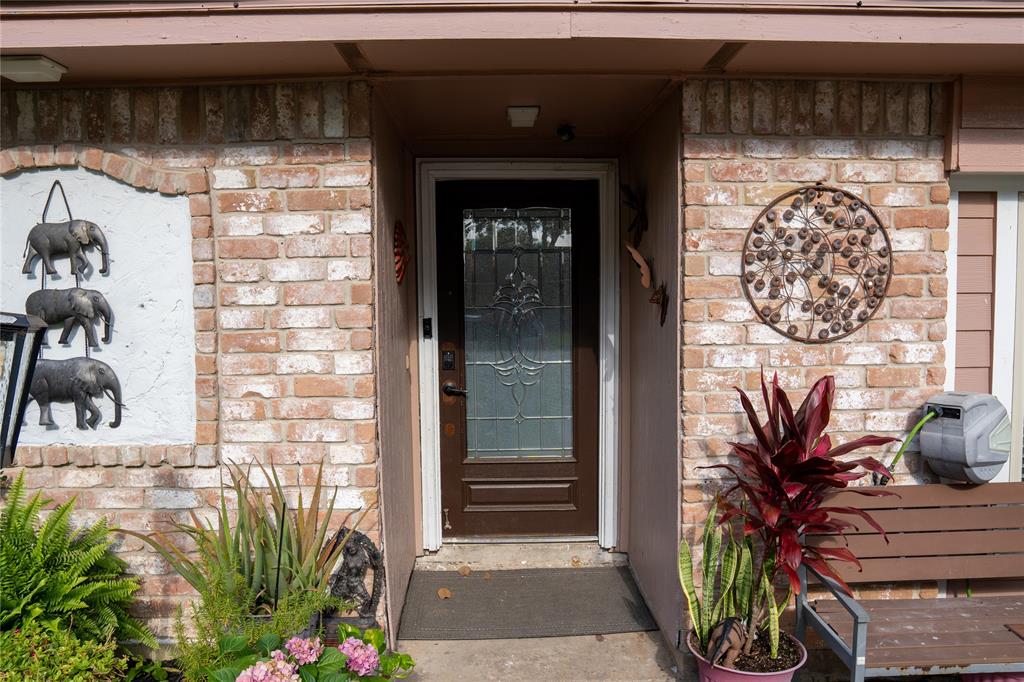 6238 Westwick Drive