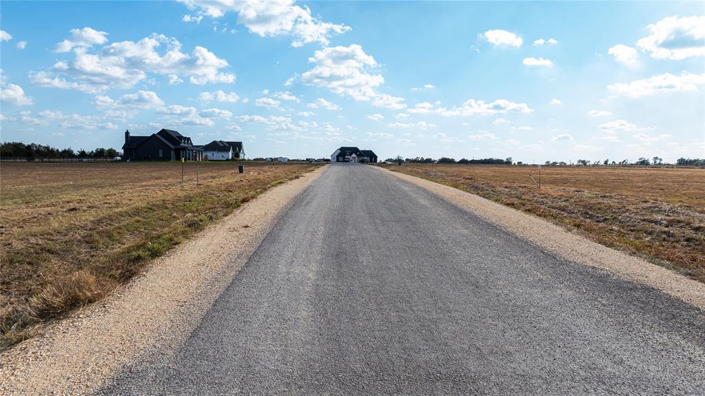 102 Country View Lane, Schulenburg, Texas image 12