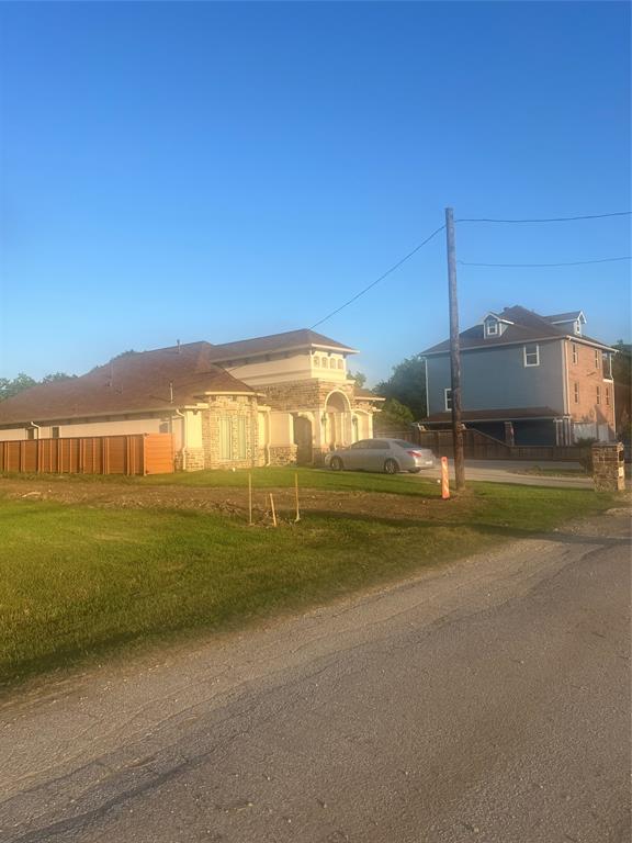 122 N 3rd Street