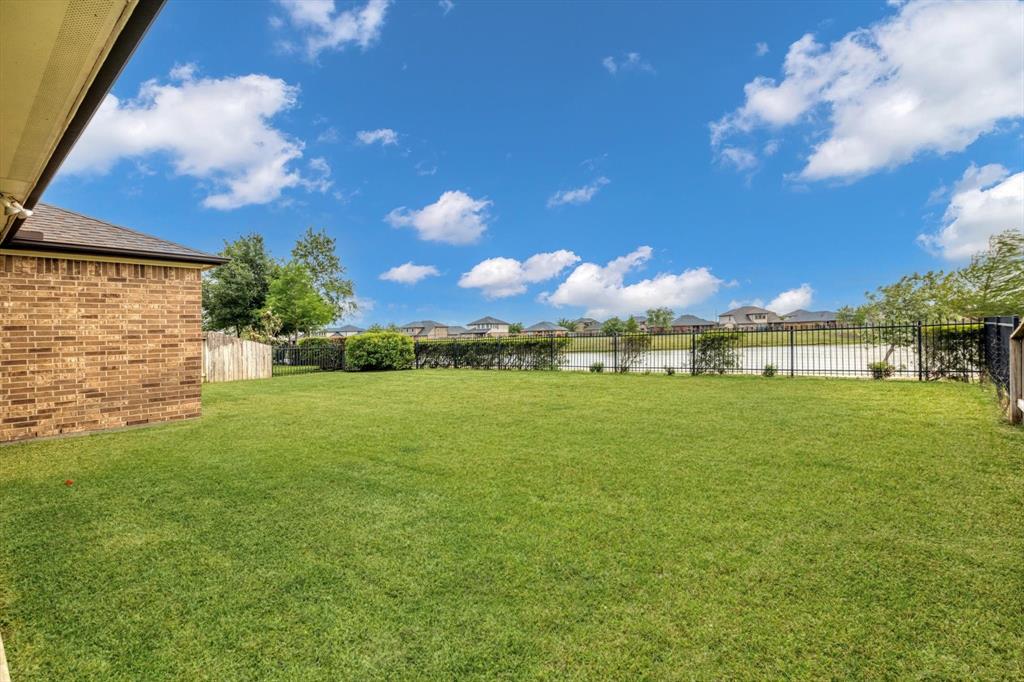 9014 Japonica Drive, Richmond, Texas image 36