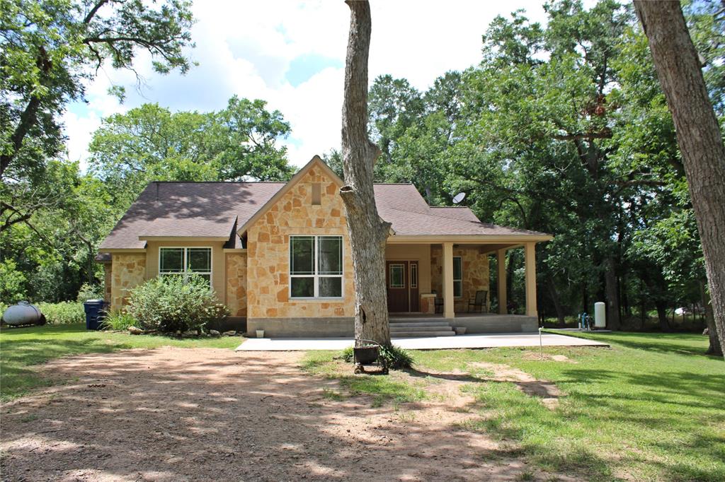 1042 Wilderness Lane, Alleyton, Texas image 13