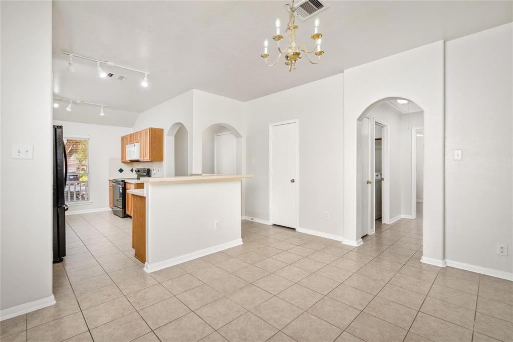 11202 Northam Drive, Tomball, Texas image 9