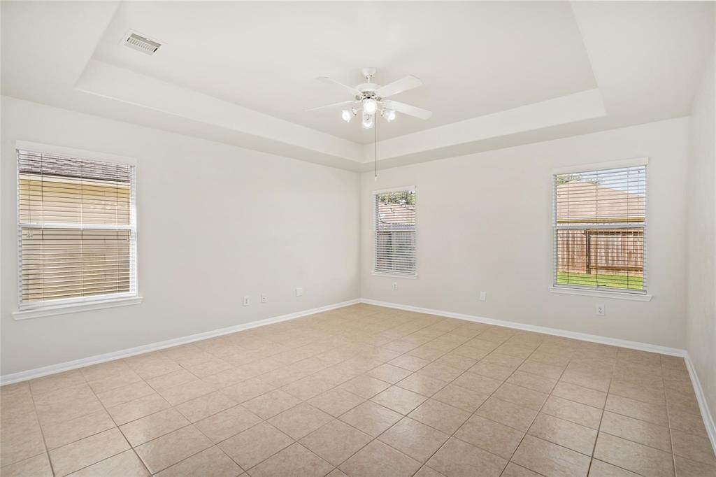 11202 Northam Drive, Tomball, Texas image 16