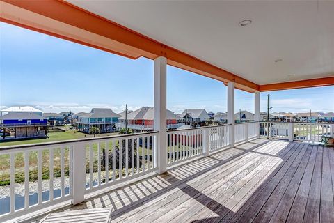 A home in Crystal Beach