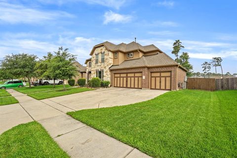 Single Family Residence in Houston TX 8523 San Juanico Street 3.jpg