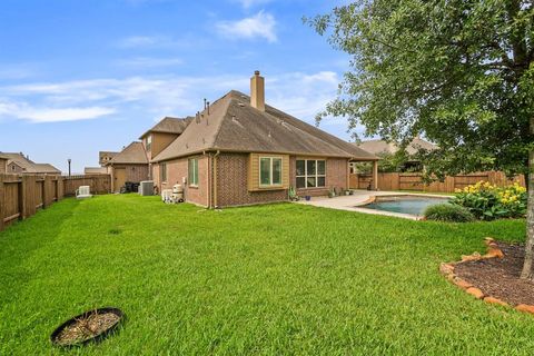 Single Family Residence in Houston TX 8523 San Juanico Street 10.jpg