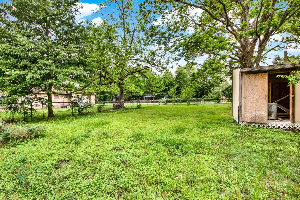 307 Carrell Street, Tomball, Texas image 29