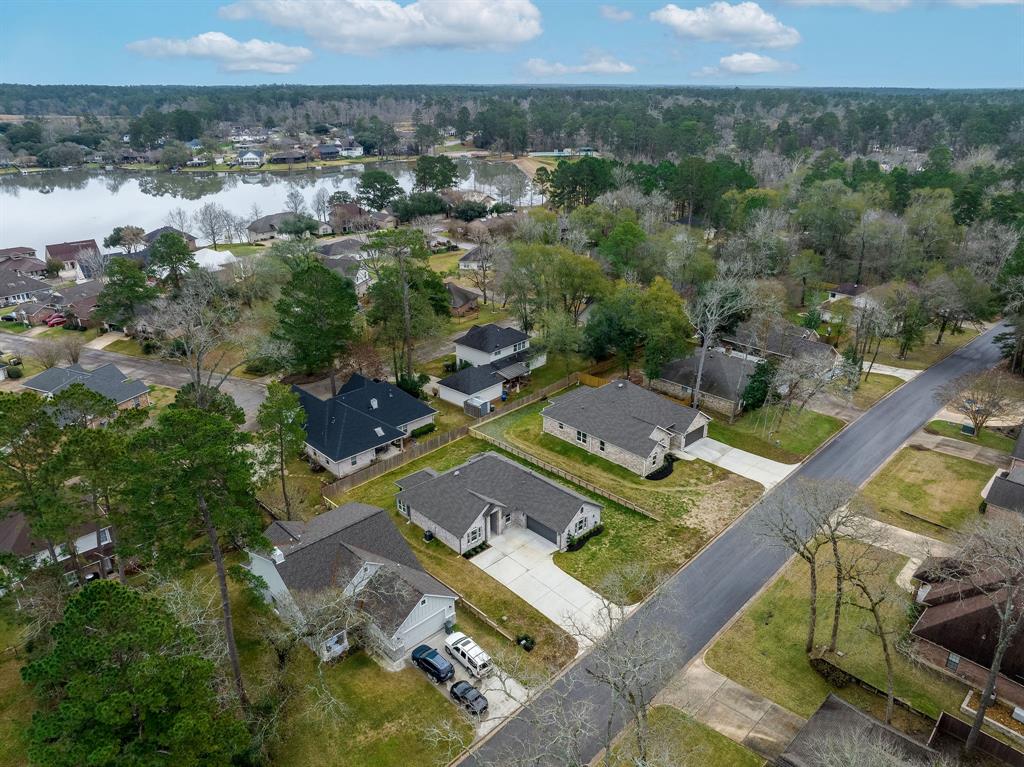 1458 River Oaks Drive, Huntsville, Texas image 42