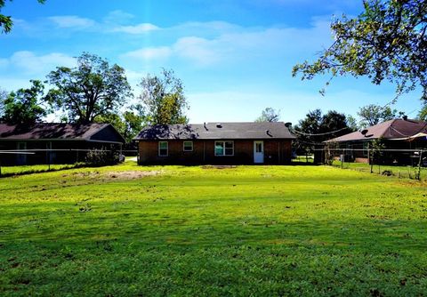 A home in Lake Jackson